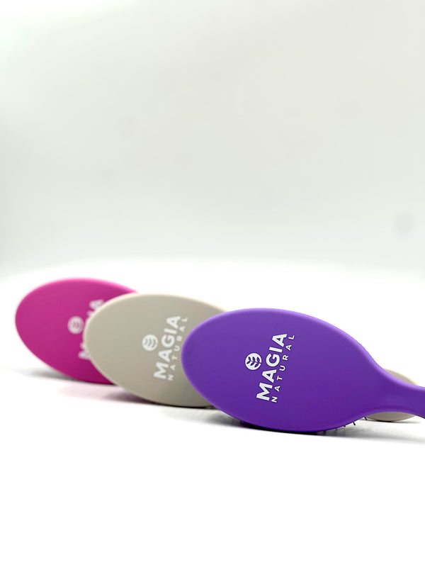 OVAL CUSHION BRUSH