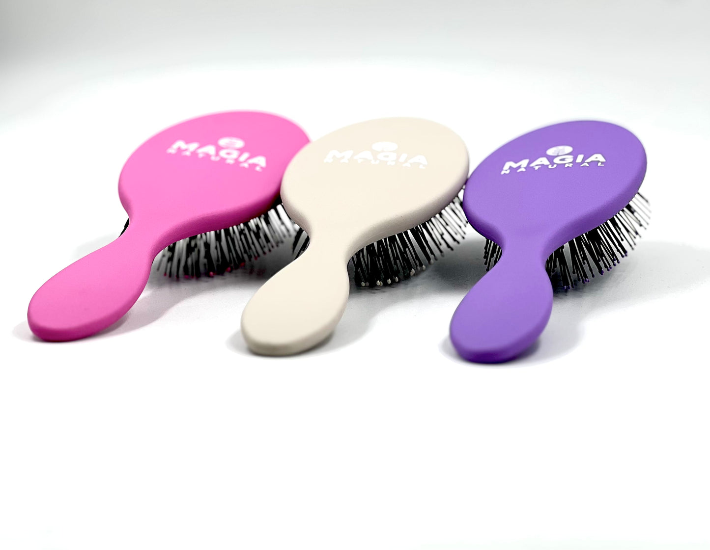 CEPILLO OVAL CON ALMOHADILLA